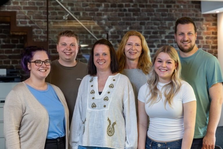 Gruppenfoto Team Inklusiv gGmbH